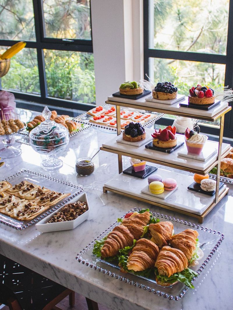 Brunch em Dubai: o guia de preços, do econômico ao blowout